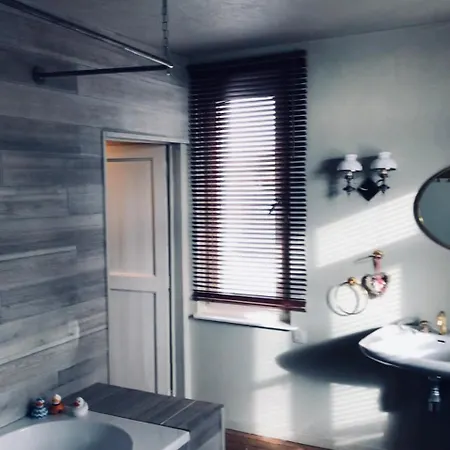 וילה Manoir Des Sarts *